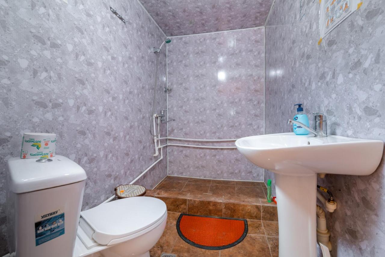 Guesthouse Elisabeth Omalo ภายนอก รูปภาพ
